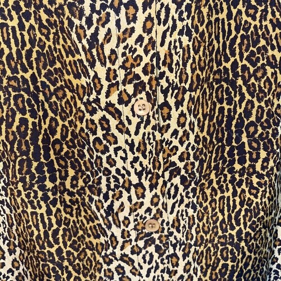 Two Two Vintage Womens Blouse Size Medium Brown Animal Print Long Sleeve - Picture 6 of 8